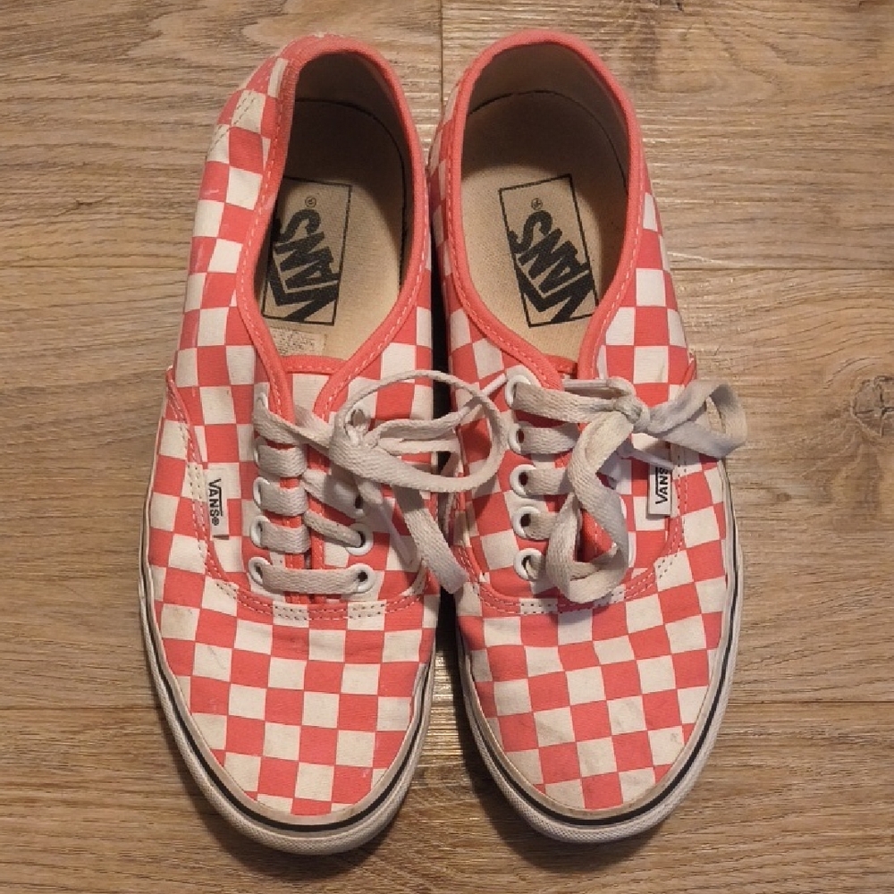 Vans Checkerboard Low Top Sneakers - Red & White